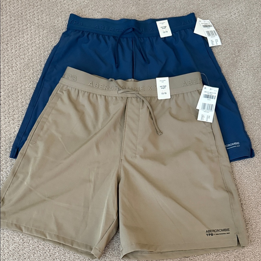 Abercrombie kids Shorts in Navy and Khaki